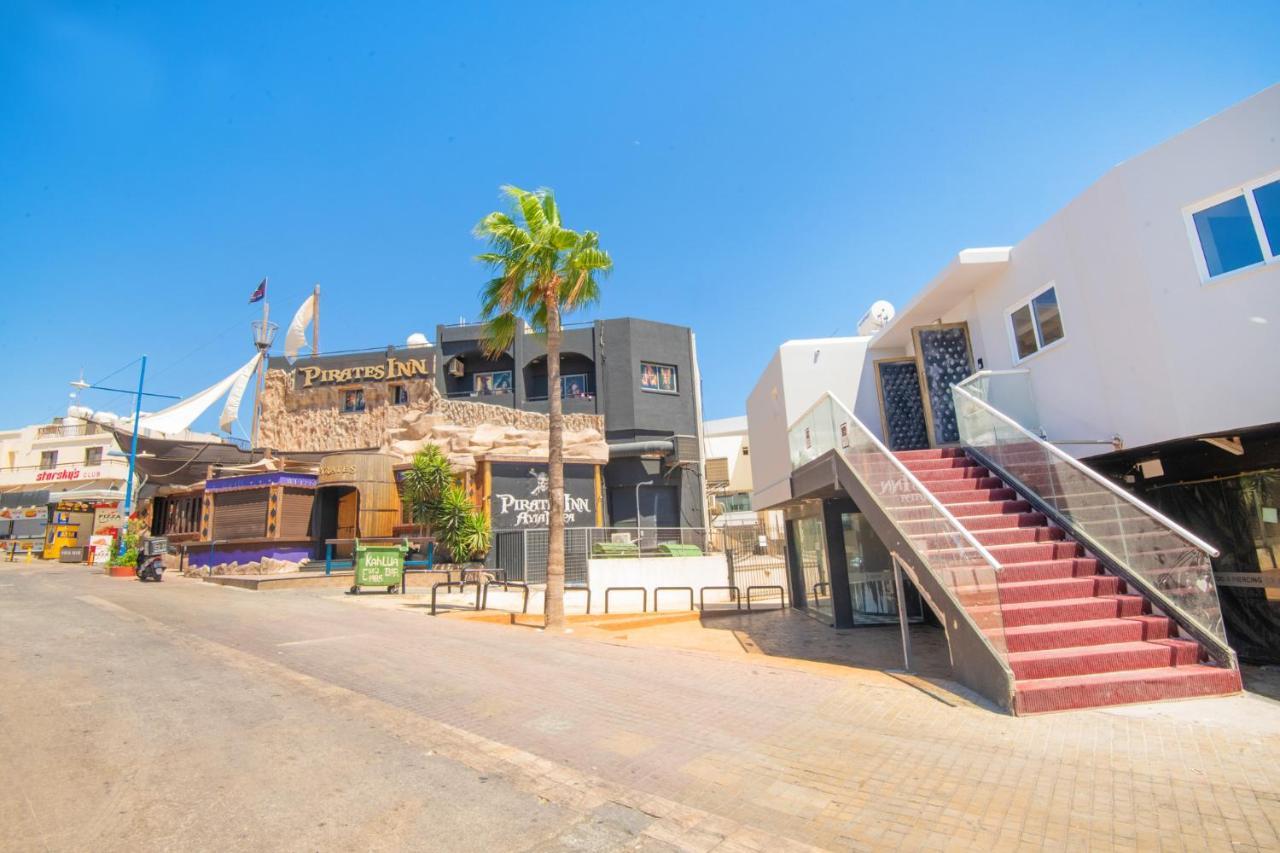 איה נאפה Marisa Napa Suites מראה חיצוני תמונה