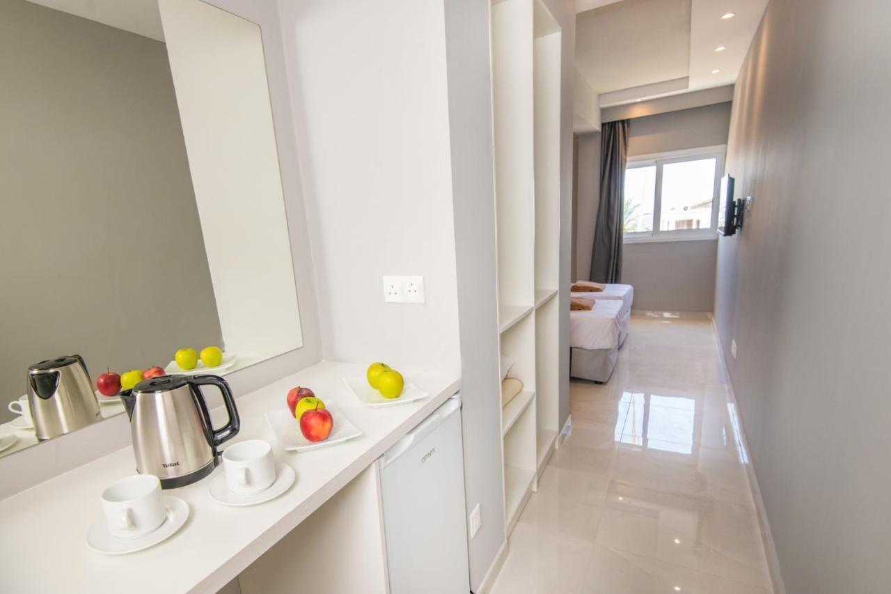 איה נאפה Marisa Napa Suites מראה חיצוני תמונה