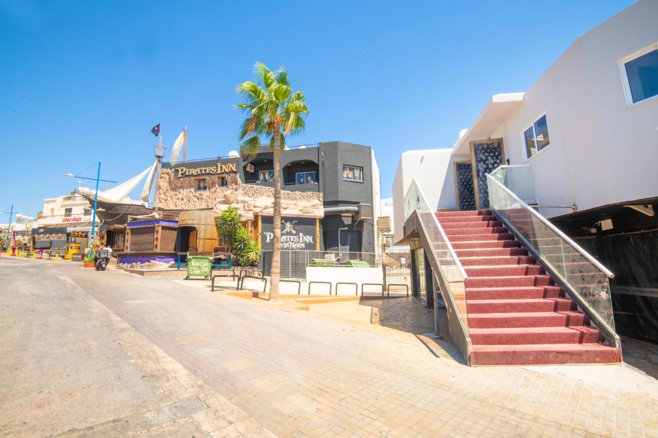 איה נאפה Marisa Napa Suites מראה חיצוני תמונה